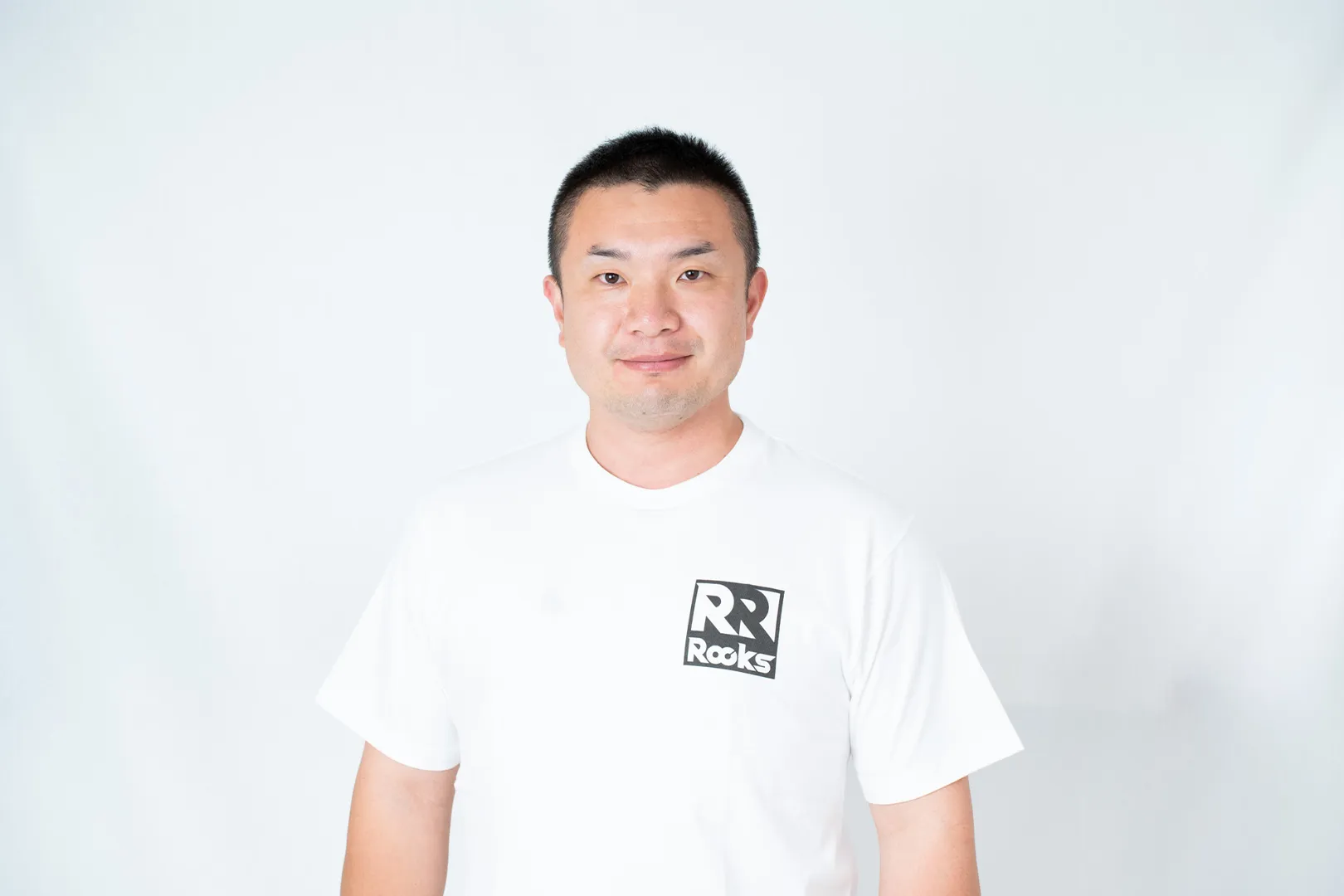 代表講師の森下智司（ろっかく）